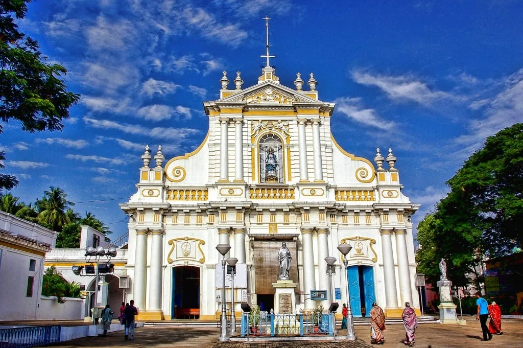 French colonial architecture Pondicherry street - Chennai Pondicherry tour