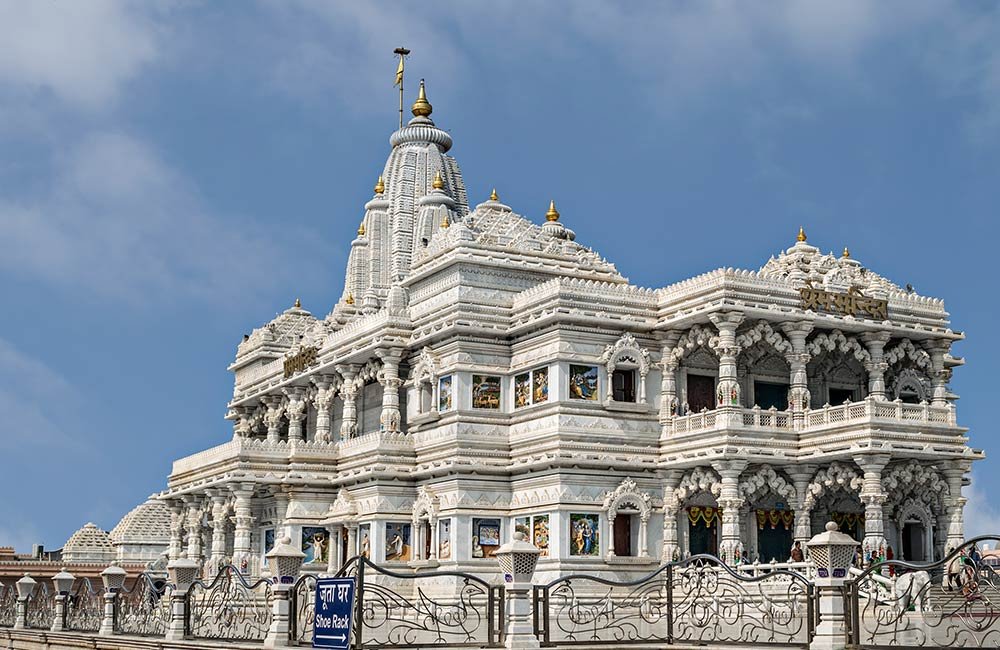 Prem-Mandir-vrindavan-uttar-pradesh-tour