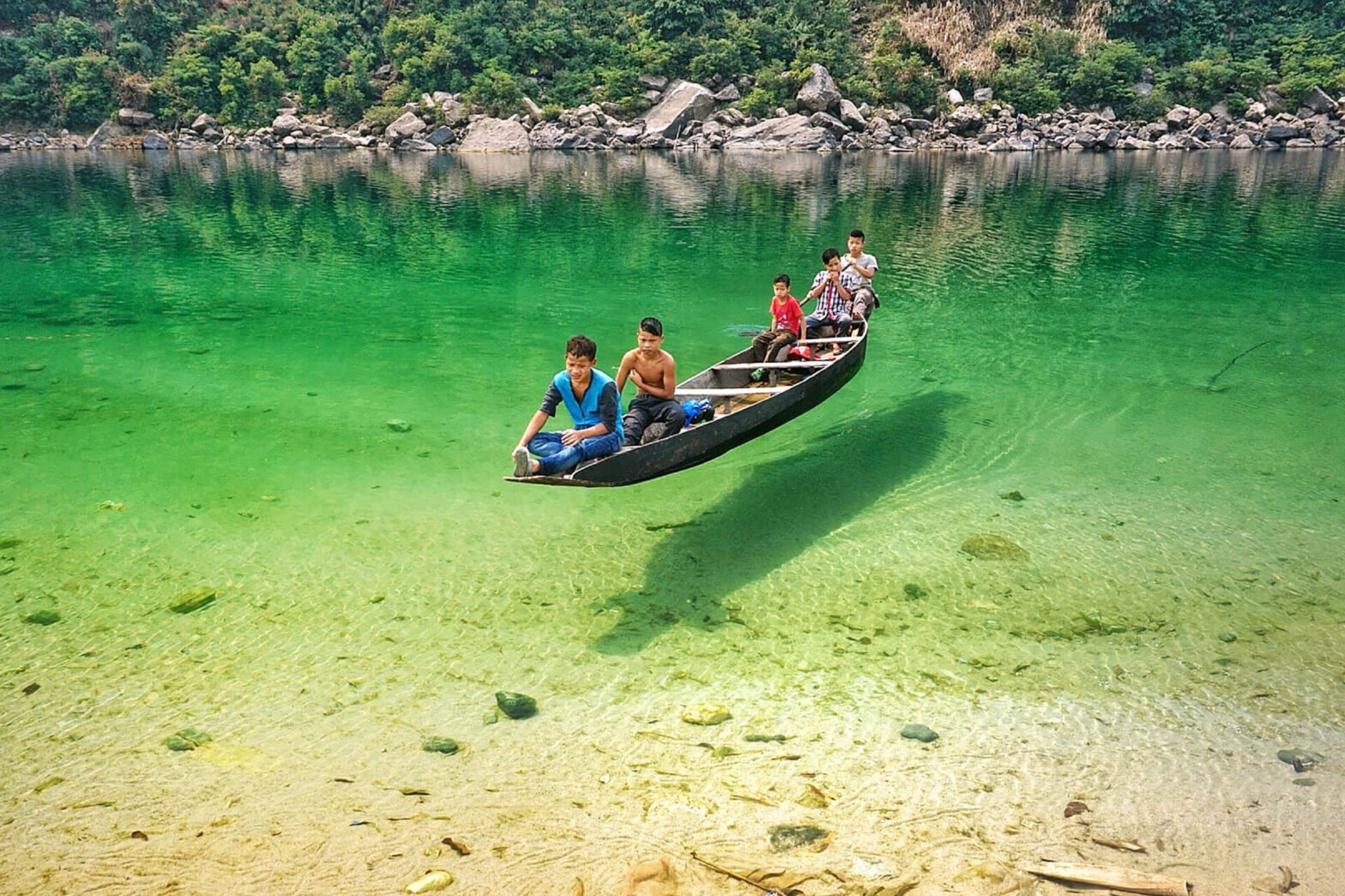 Scenic view of Shillong and Cherrapunji waterfalls – Meghalaya tour package from Bhubaneswar odisha
